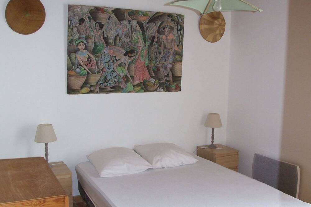 Appartement entier, F2 tout confort - Vue lac depuis la terrasse - in Puy-Saint-Eusèbe, Parc national des Écrins