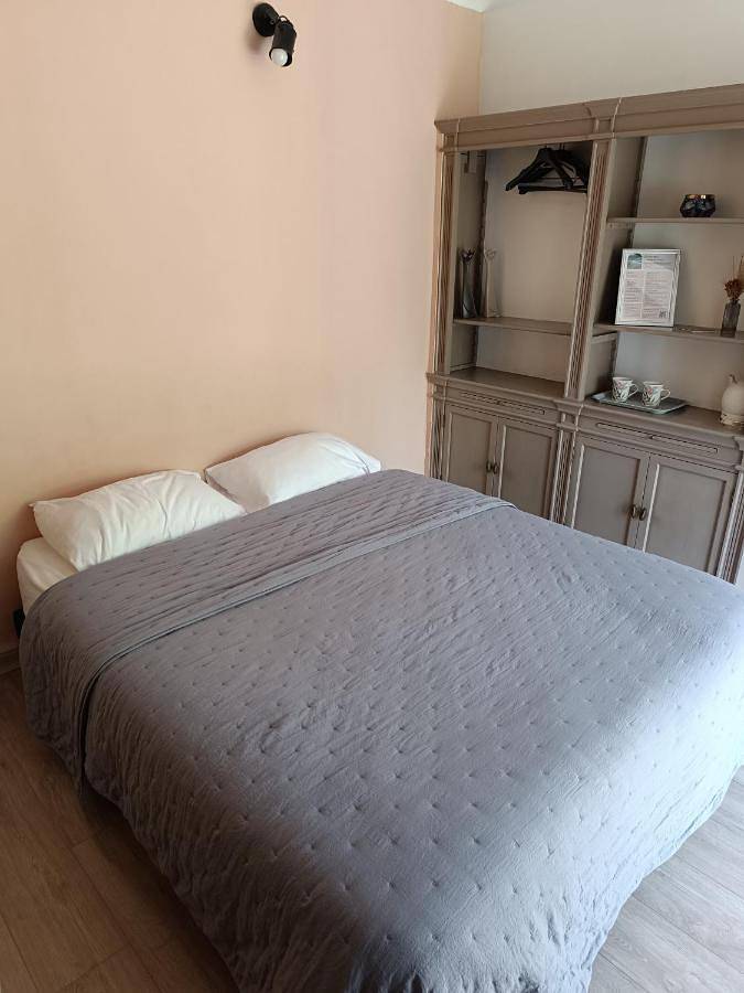 Location de vacances pour 2 personnes, avec Jacuzzi et Terrasse ainsi que Jardin et Piscine à Deaux - 3