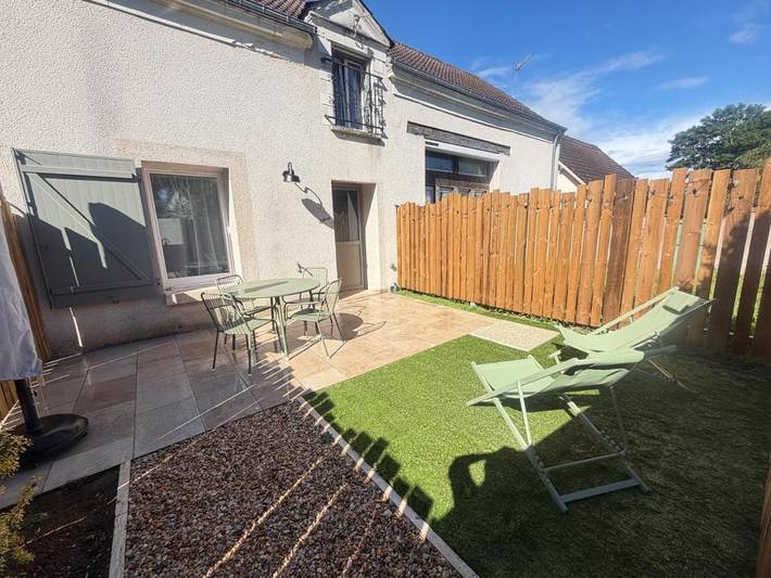 Location de vacances pour 4 personnes, avec jardin, adapté aux familles à Chailles
