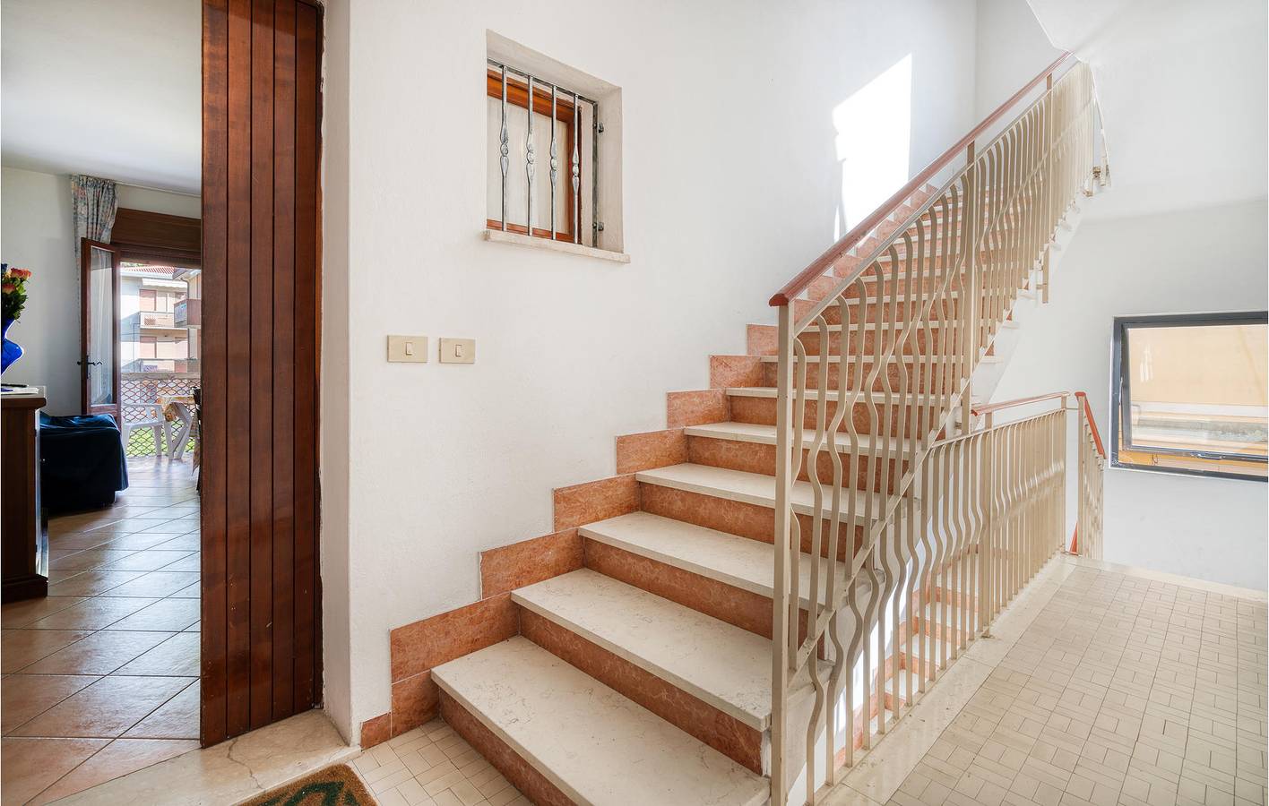 Ganze Ferienwohnung, Strandterrassenwohnung mit AC & Parkplatz in Rosolina Mare, Rosolina