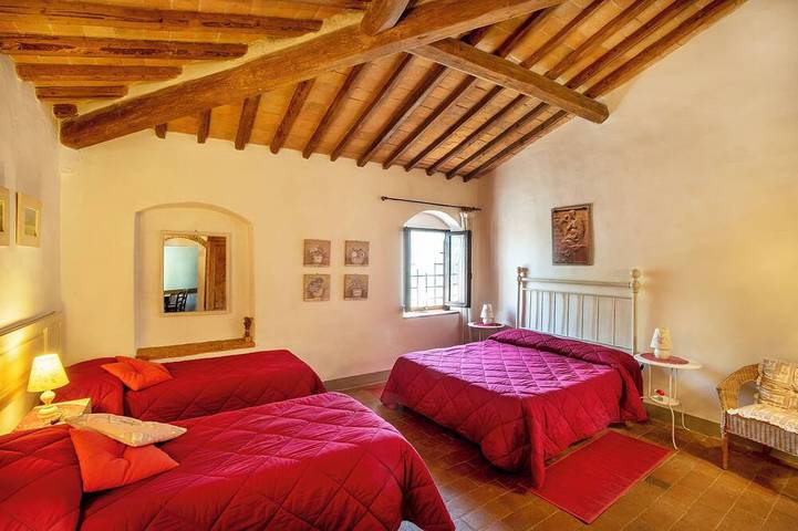 Agriturismo per 4 persone, con piscina e giardino - 1