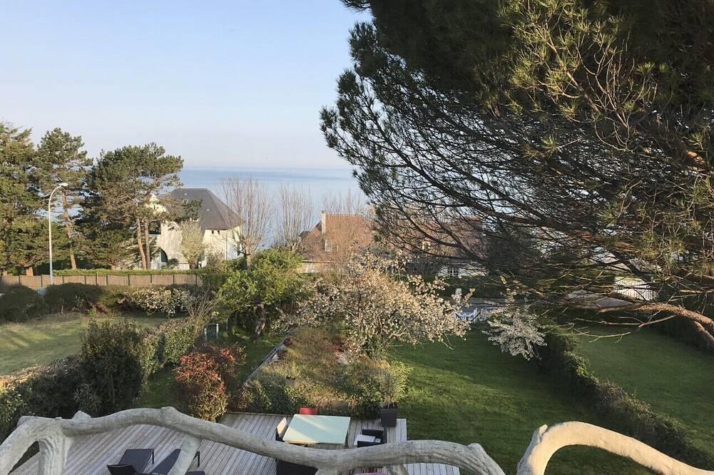 Maison vue mer à Bénerville in Benerville-sur-Mer, Lisieux region