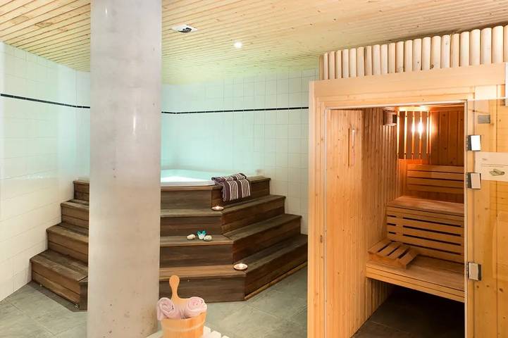 Gîte pour 8 personnes, avec sauna à Les Contamines-Montjoie - 4