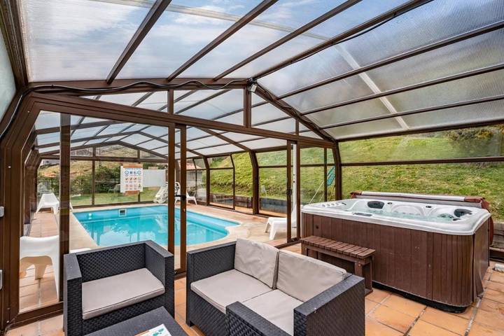 Casa rural para 13 personas, con piscina y jardín además de terraza y vistas, Se admiten mascotas en Asturias - 2