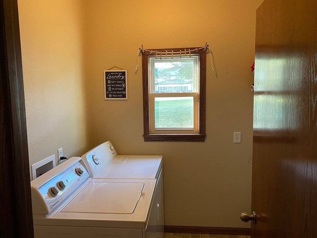 Access to all that Rathbun Lake has to offer in Appanoose County