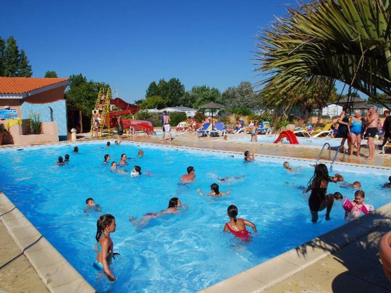 Mobil home avec terrasse et jardin, 6 personnes in Château-d'Olonne, Les Sables-d'Olonne