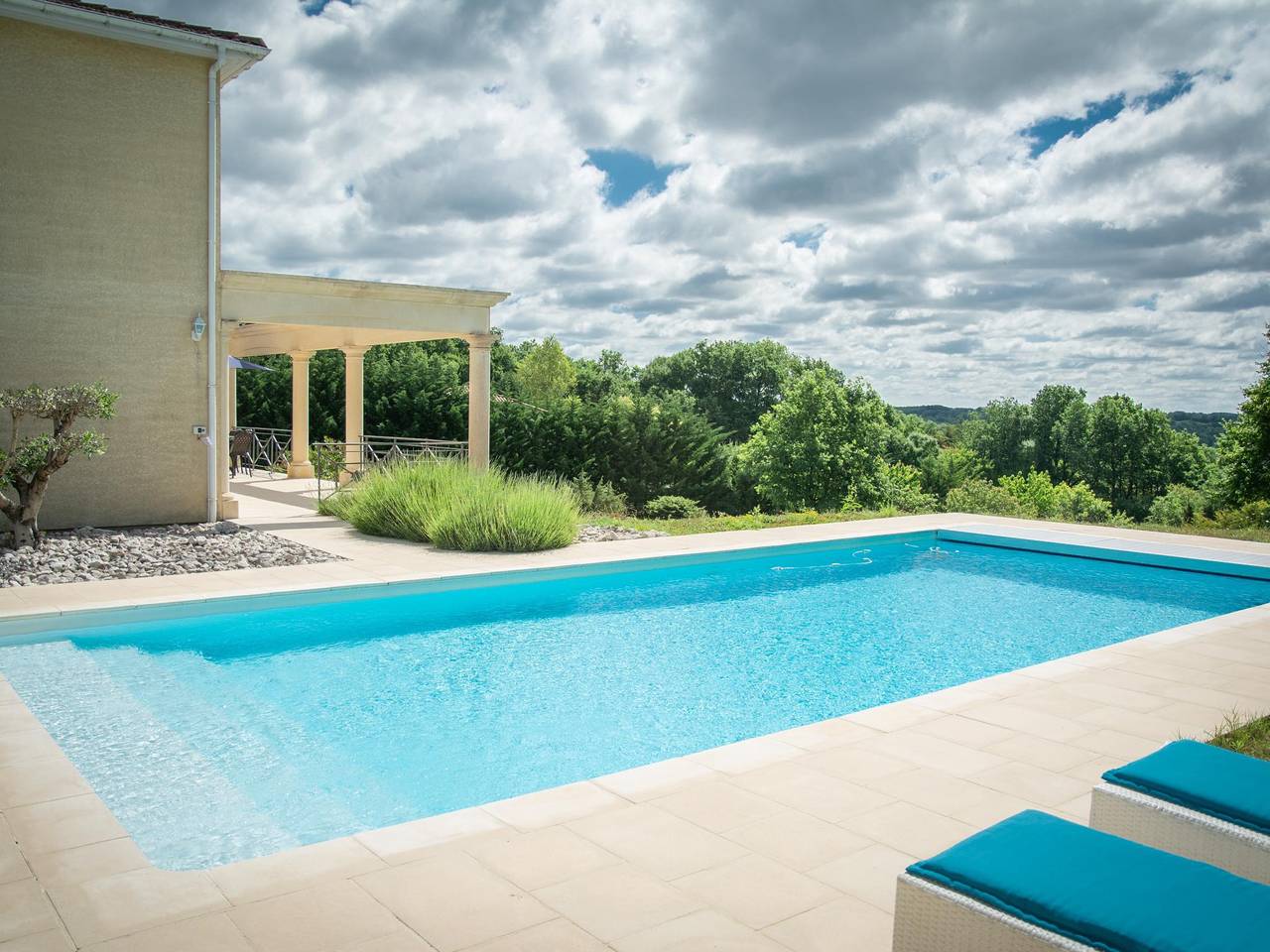 Belle villa avec piscine privée et pool house
 in Montaigu-de-Quercy, Tarn-et-Garonne
