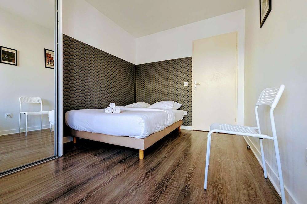 Ganze Wohnung, Chic and comfortable apart with Parking and Terrace in Asnières-sur-Seine, Hauts-de-Seine