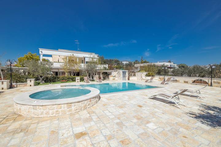 Ferienhaus für 16 Personen, mit Balkon/Terrasse in Ostuni - 2