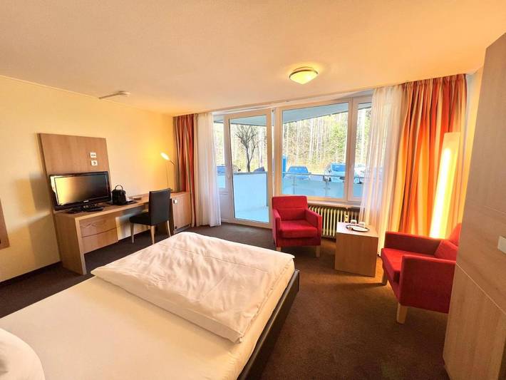 Ferienwohnung für 2 Personen, mit Ausblick und Balkon - 1