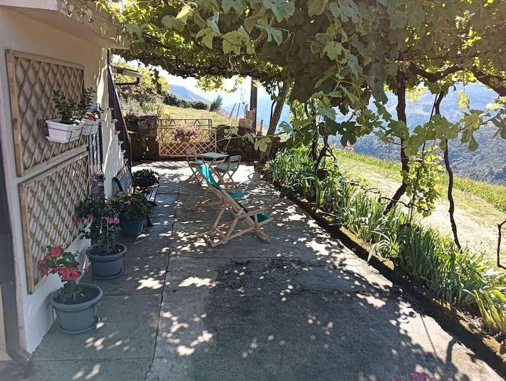 Gîte pour 4 personnes, avec terrasse et vue dans Sistelo - 2