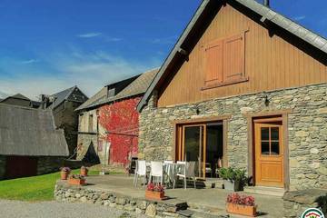 Gîte pour 6 personnes, avec jardin à Cazeaux-de-Larboust