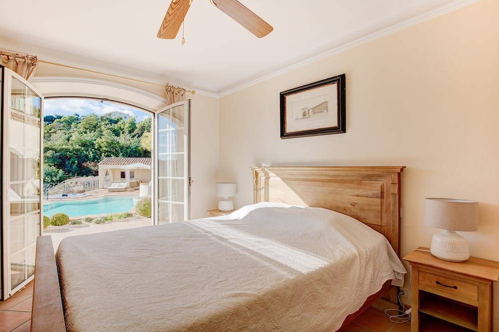 Provenzale Luxusvilla in Tanneron, Draguignan Region
