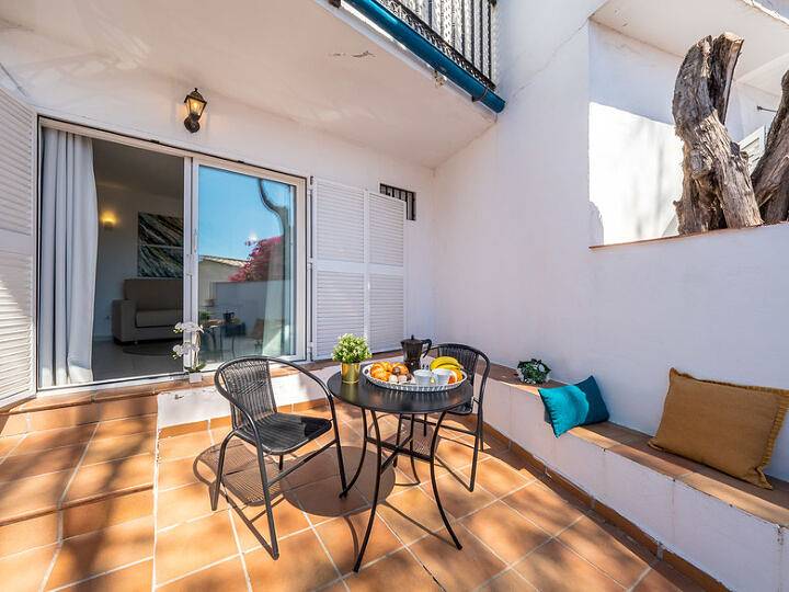Appartement entier, Appartement de vacances pour 2 personnes avec terrasse in Málaga (Este), Malaga