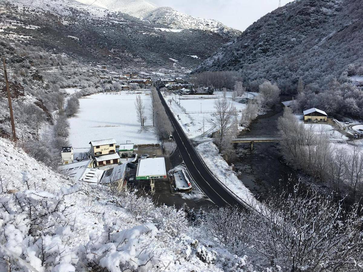 Apartamento entero, Apartament Vall in Port Ainé, Rialp
