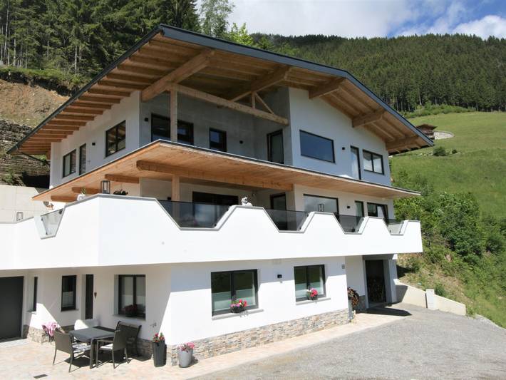 Ferienwohnung für 6 Personen, mit Terrasse und Garten - 1