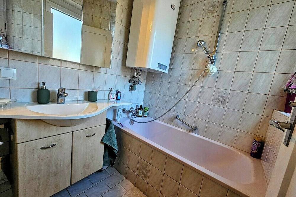 Appartamento intero, Cute central family oasis with views of the Alps in Innsbruck (Austria), Innsbruck e dintorni