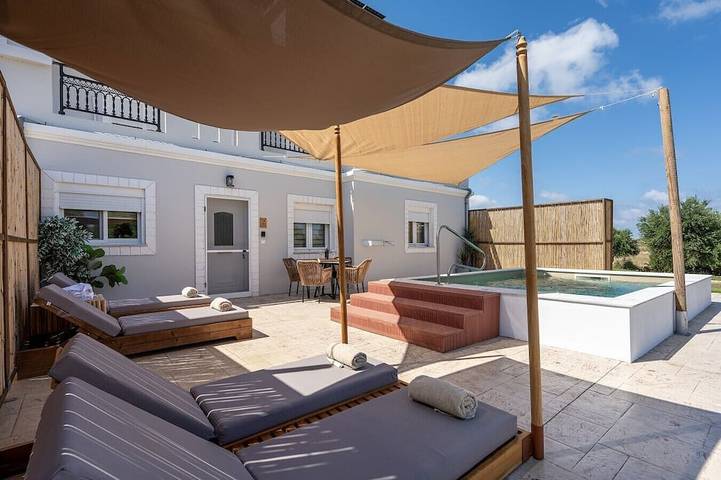 Ganze Wohnung, Elaionas Luxe w/ Private Pool : No.2 in Mastichari, Kos