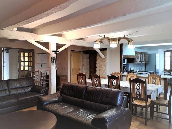 Location de vacances pour 10 personnes, avec piscine ainsi que vue et jardin, animaux acceptés à Aujols - 4