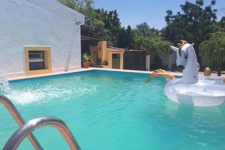 Apartamento de férias para 4 pessoas, com piscina e jardim e ainda piscina infantil em Elvas