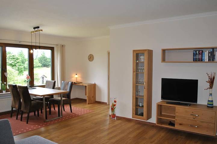 Ferienwohnung für 3 Personen, mit Balkon und Garten in Oberscheidweiler