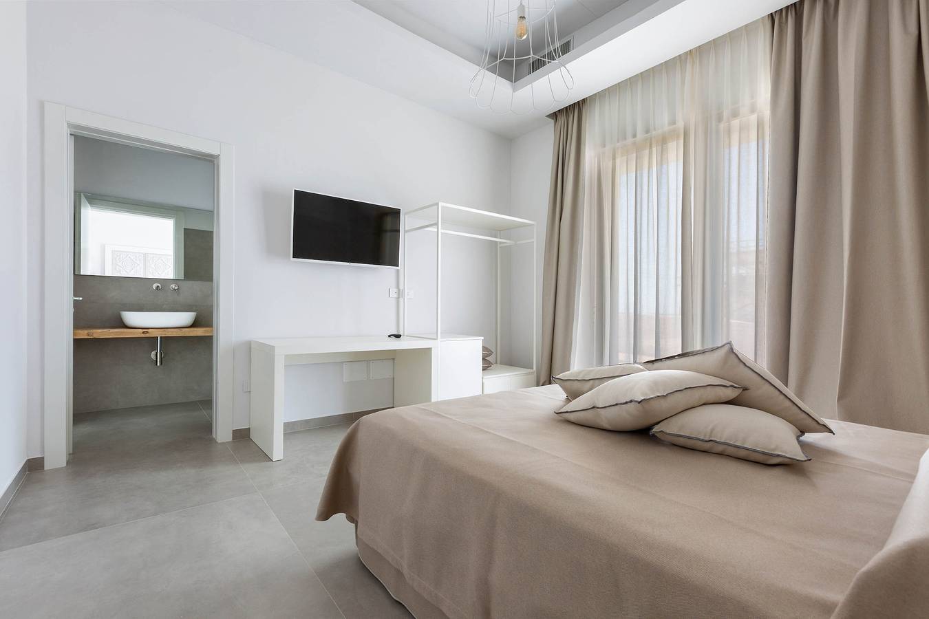 Hotel Perla Saracena - Matrimoniale Deluxe  in Torre Pali, Salve