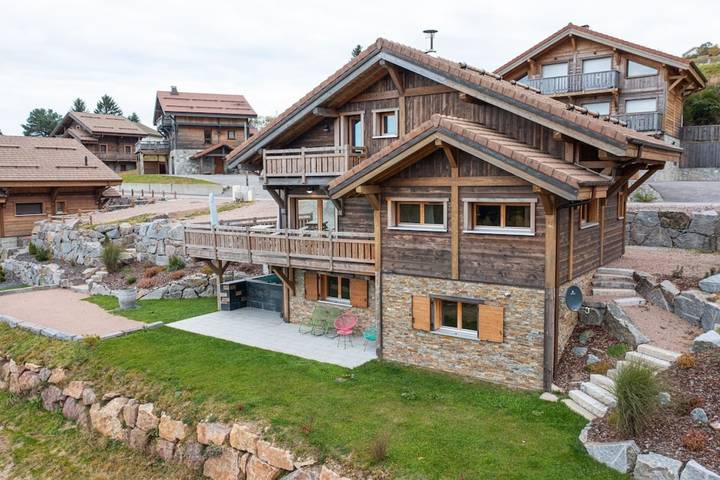 Chalet pour 13 personnes, avec sauna à Gérardmer