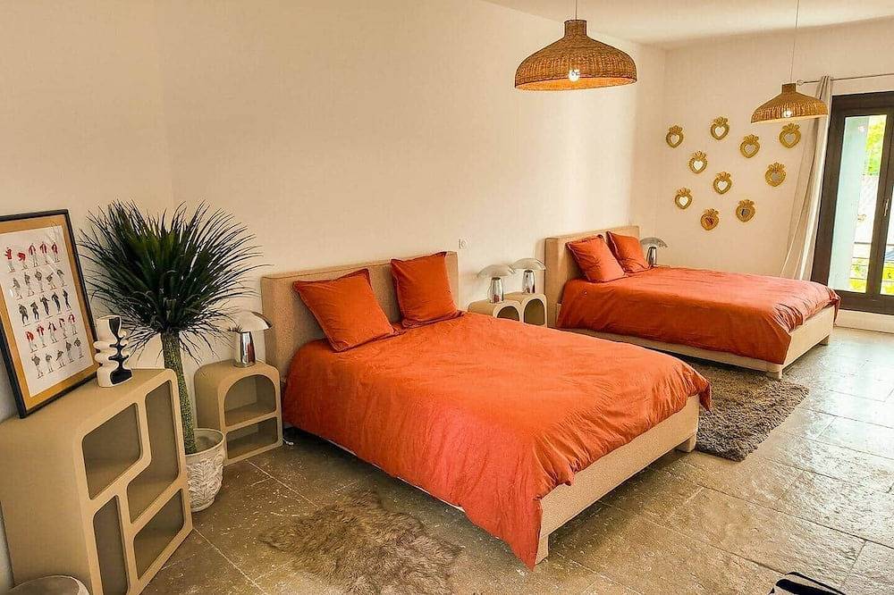 Magnificent house +20 beds Event, seminar in Cournonterral, Côte d'Améthyste