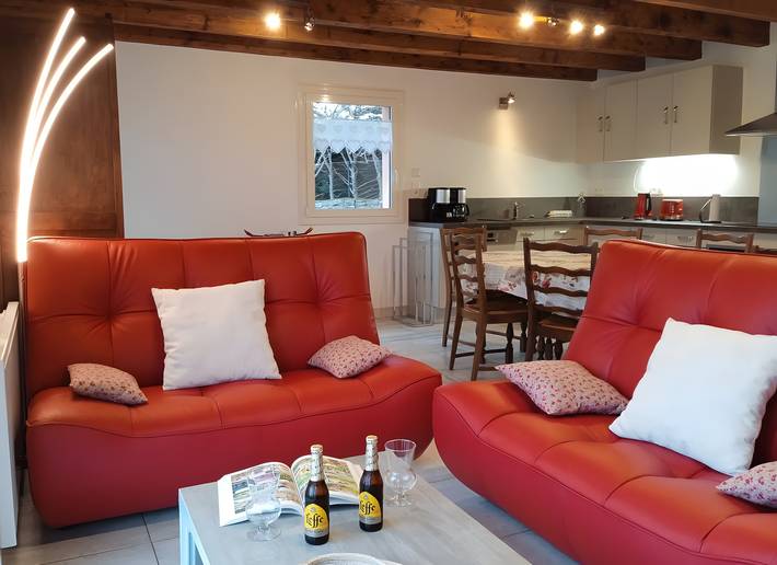 Gîte Le Campet : maison de vacances avec vue montagne, Wi-Fi et climatisation in Millau, Parc naturel régional des Grands Causses