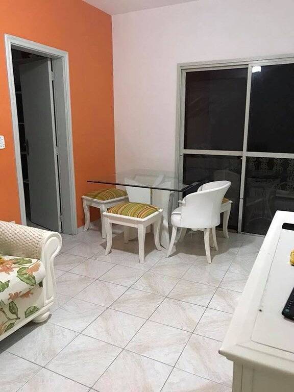 Ganze Wohnung, Wembley Tennis Condo - Toninhas, volle Freizeit 100 Meter vom Strand entfernt in Toninhas Ubatuba, Ubatuba