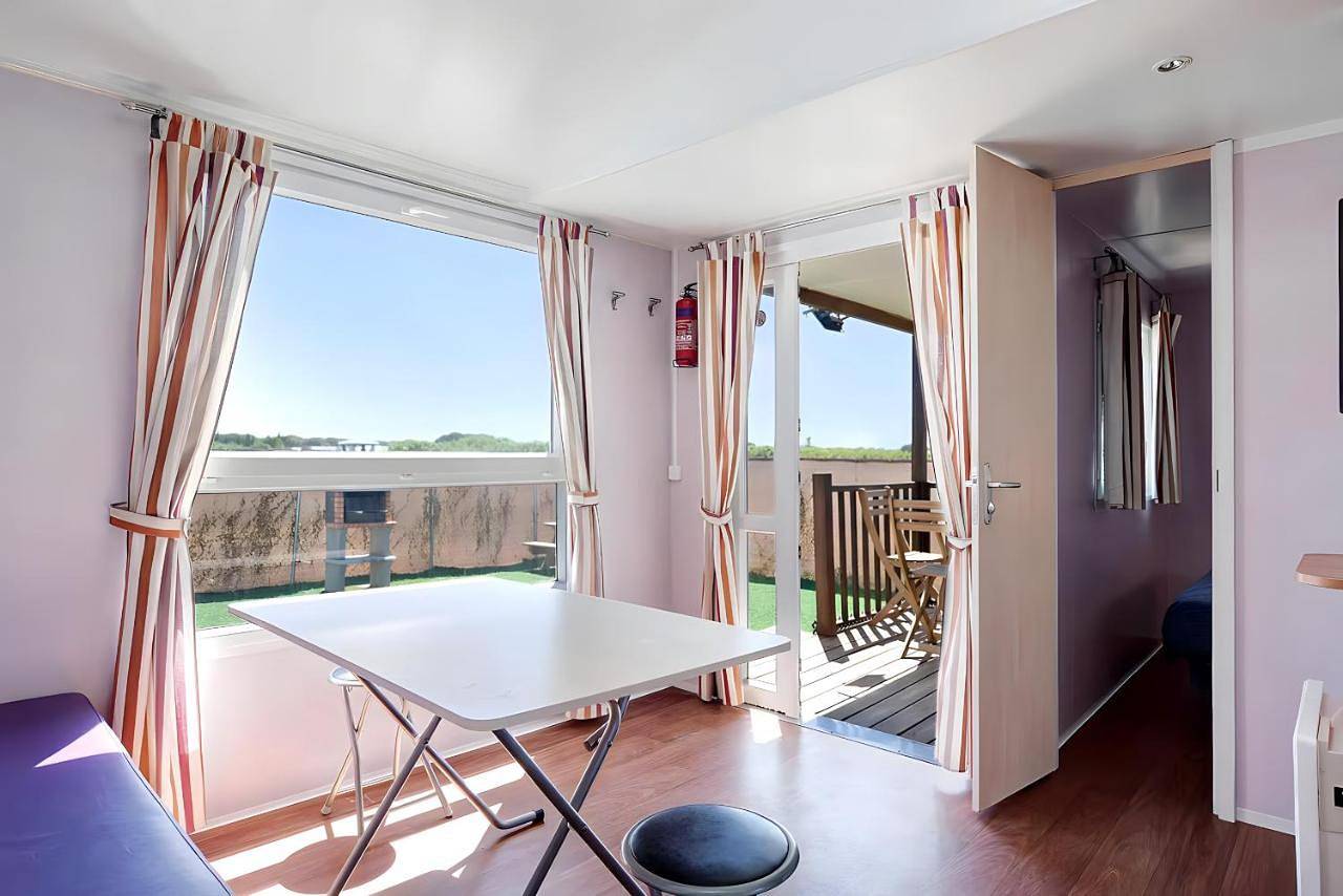 Bungalows cerca de la playa con piscina, jardín in Conil de la Frontera, Costa de la Luz