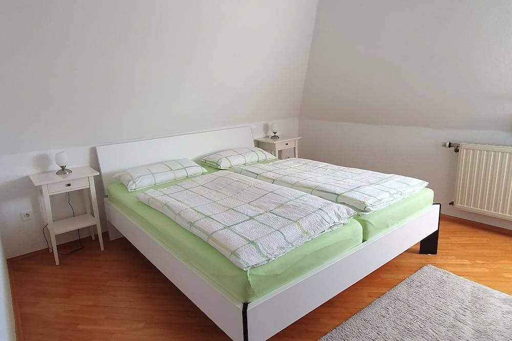 Ganze Wohnung, Sehr schöne Dg-Wohnung, ruhig und dennoch zentral gelegenen. in Unna, Ruhrgebiet