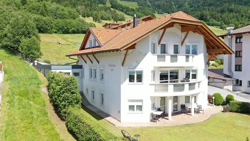 Gîte pour 2 personnes, avec Terrasse et Jardin à Jerzens