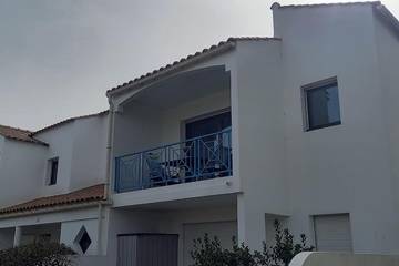 Gîte pour 4 personnes, avec balcon et piscine dans Office De Tourisme De Bretignolles Sur Mer