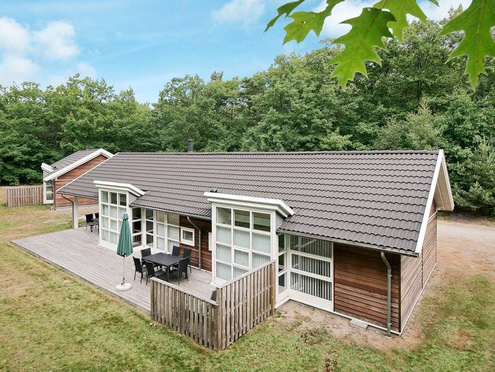 Ferienhaus für 10 Personen, mit Whirlpool und Sauna auf Bornholm