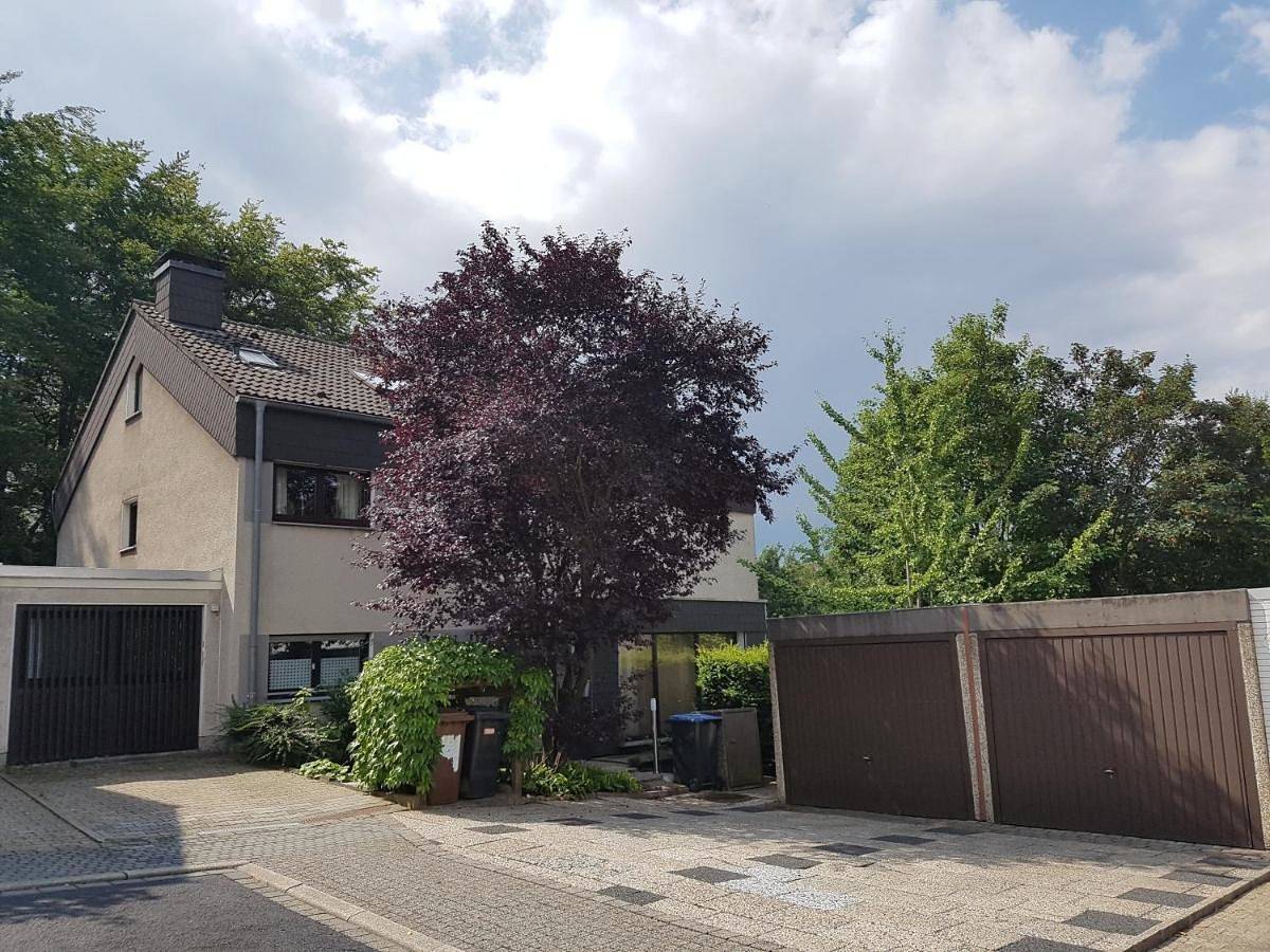 Ganze Wohnung, Ferienwohnung mit eigenem Pool und finnischer Sauna in Witten in Witten, Ennepe-Ruhr-Kreis