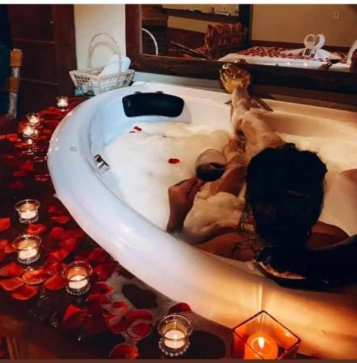 Pousadas para 2 pessoas, com jacuzzi e piscina e ainda jardim em Resende (Brasil)