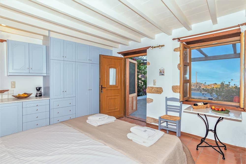 Ganze Wohnung, Blue Vista Patmos Villa Margarita Pool Studio in Skala (Patmos), Dodekanes