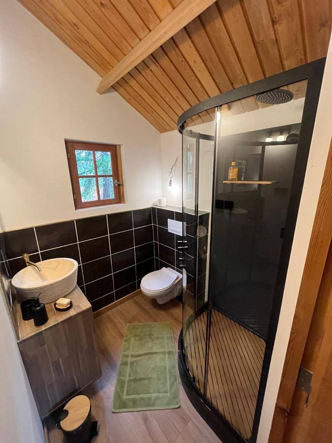 Gîte pour 2 personnes, avec Balcon et Jacuzzi ainsi que Terrasse et Jardin à Lucéram - 4