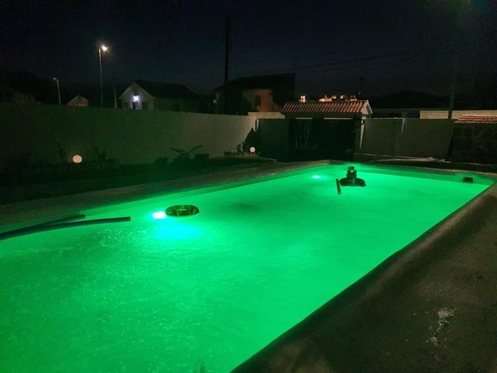 Location de vacances pour 8 personnes, avec Terrasse et Jardin ainsi que Piscine et Vue à Escalona