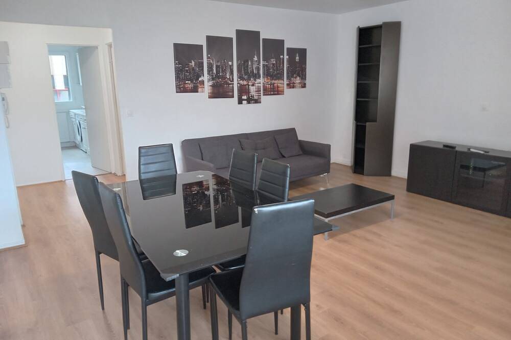 Appartement entier, Luxury home for family in Créteil, Val-de-Marne
