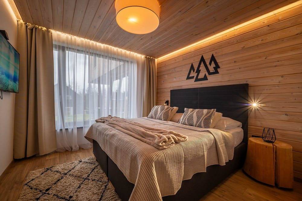 Luxury Chalet with Hot Tube & Sauna in Liptovský Mikuláš, Jasná Nízke Tatry