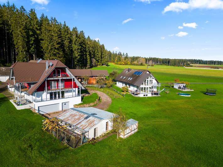 Studio entier, Studio 'Ferienwohnung Maurer' avec jardin partagé, balcon et Wi-Fi in Königsfeld im Schwarzwald, Forêt-Noire centrale