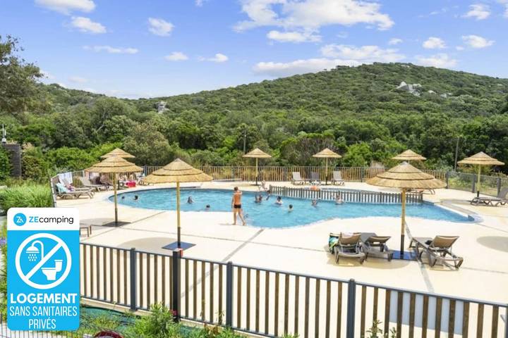 Tente pour 5 personnes en Corse-du-Sud
