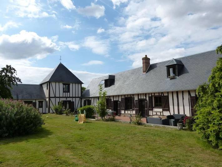 Villa pour 20 personnes, avec piscine