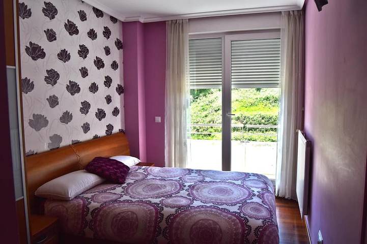 Gîte pour 6 personnes, avec jardin ainsi que balcon et piscine à Castro-Urdiales - 2