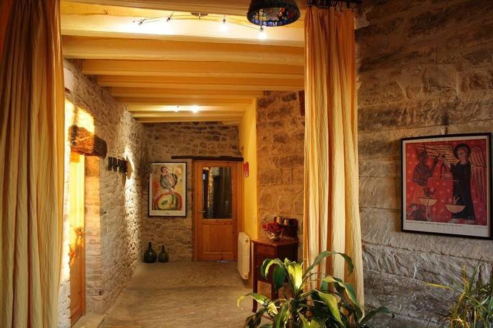 Casa de vacaciones para 13 personas, con balcón y jardín en Conca de Barberà - 4