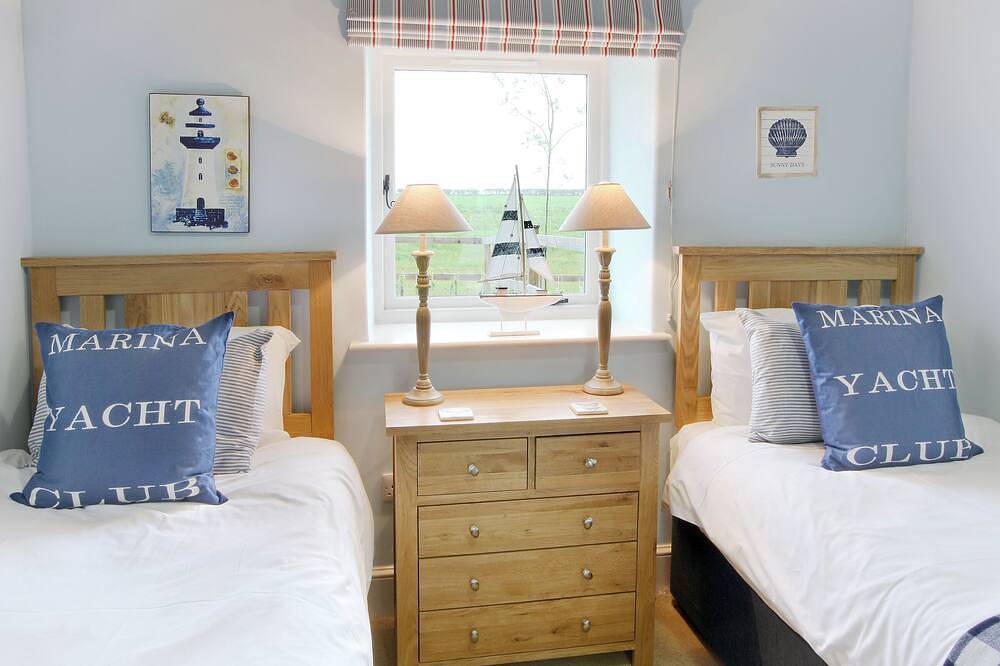 Mulgrave Cottage-Ixc in Scarborough, North York Moors National Park