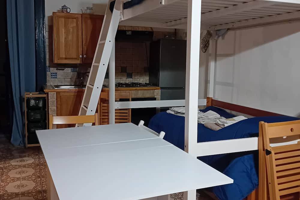 Entire apartment, Lovely Sea in Porto Salvo (Latina), Latina Province