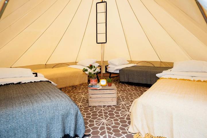 Glamping for 4 people in Chiltern Hills